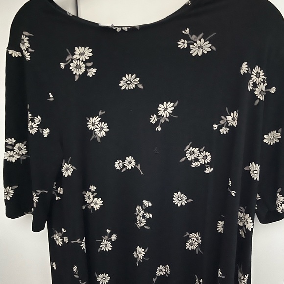 Old Navy dress - Picture 2 of 3